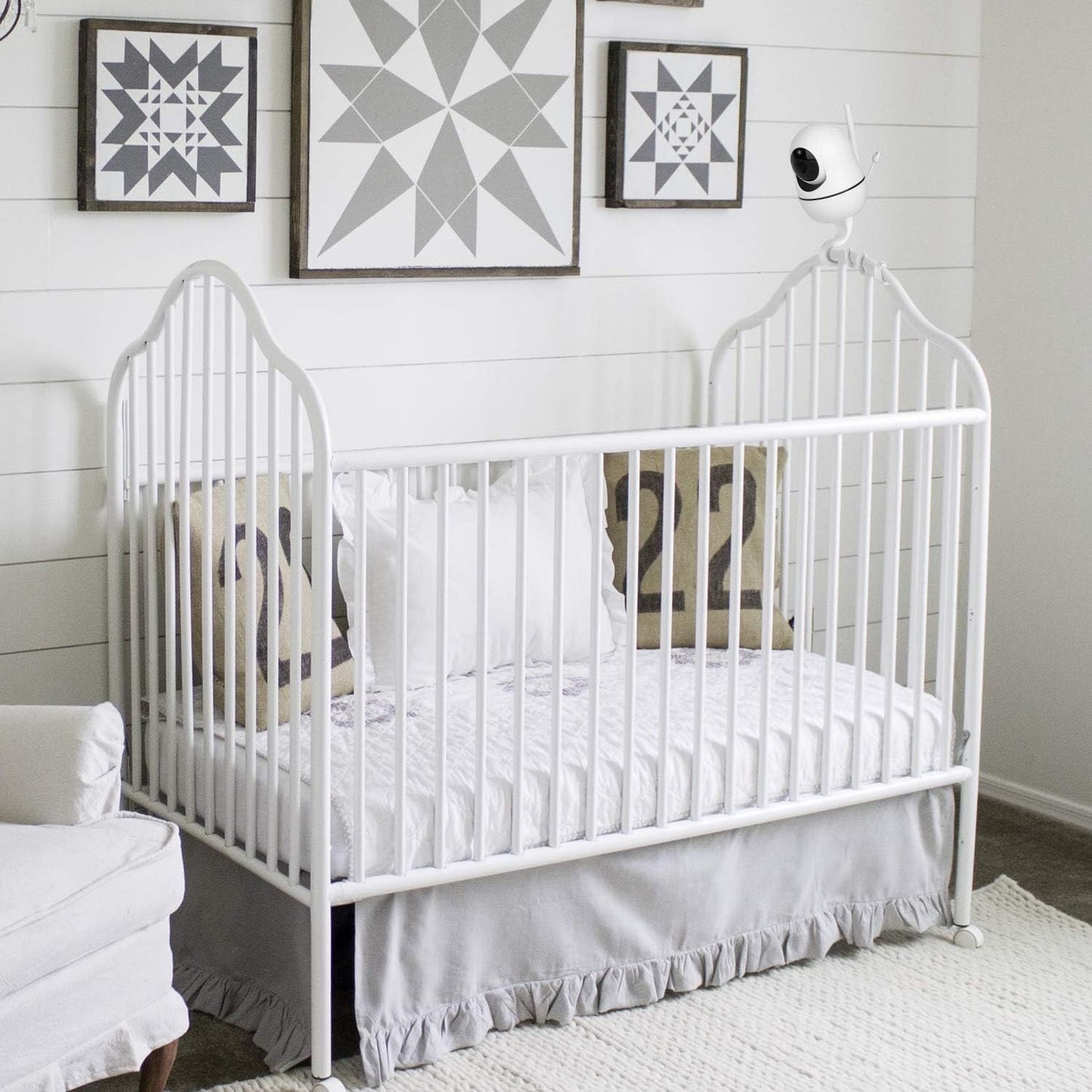 Suport Baby Monitor, Flexibil si Stabil, Compatibil cu toate Baby Monitoarele VisionHub®, pentru Acasa si Voiaj, Conexiune Filetata, Usor de Instalat si Utilizat, Portabil, Versatil, Alb